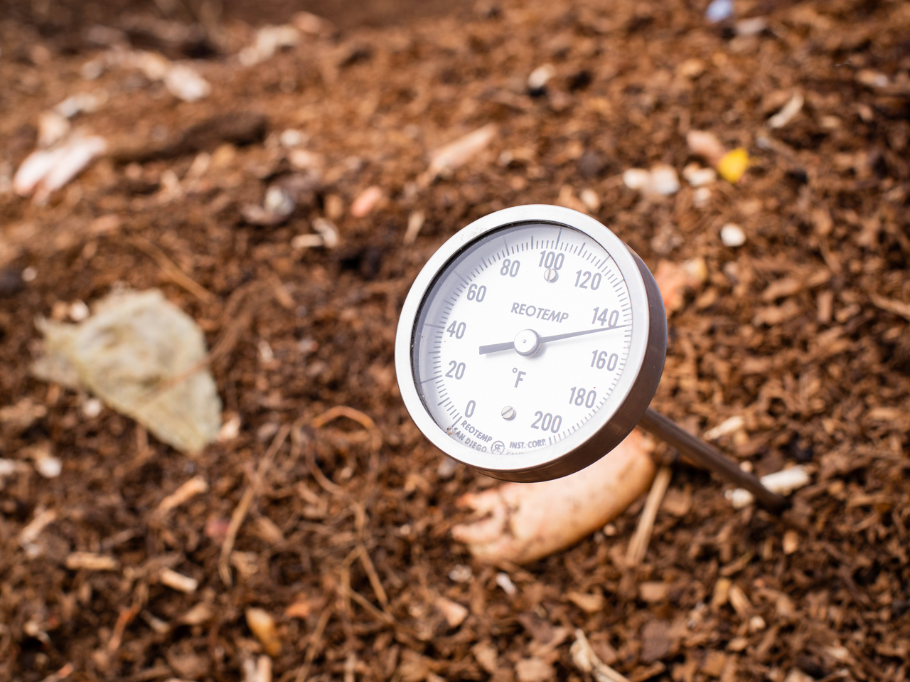 temperature gauge for thermophilic composting
